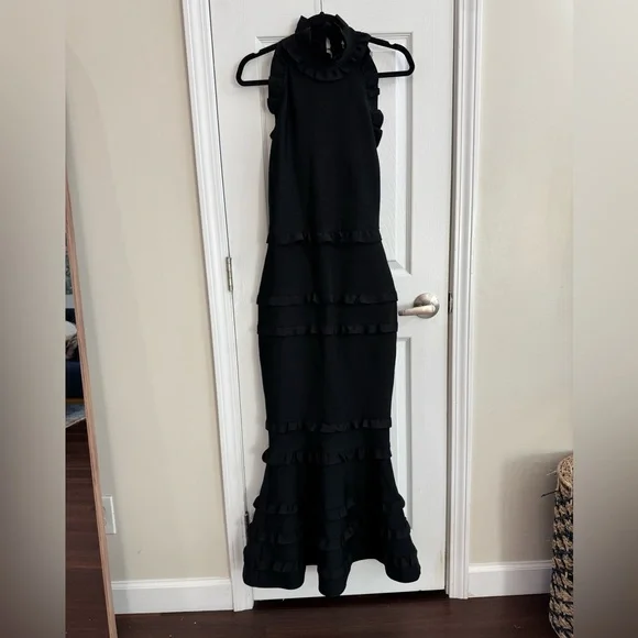 ELLIATT Theatrical Mermaid Gown Ruffled Black Size Medium - Picture 2 of 10